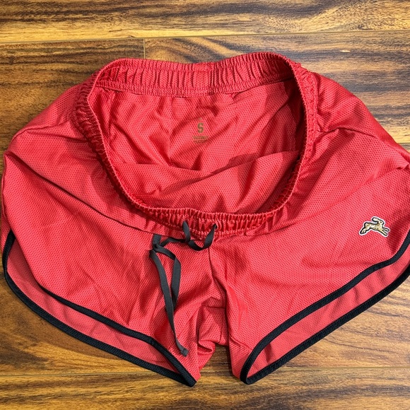 Tracksmith Red Van Cortlandt Shorts - size small- gently worn - Picture 3 of 3